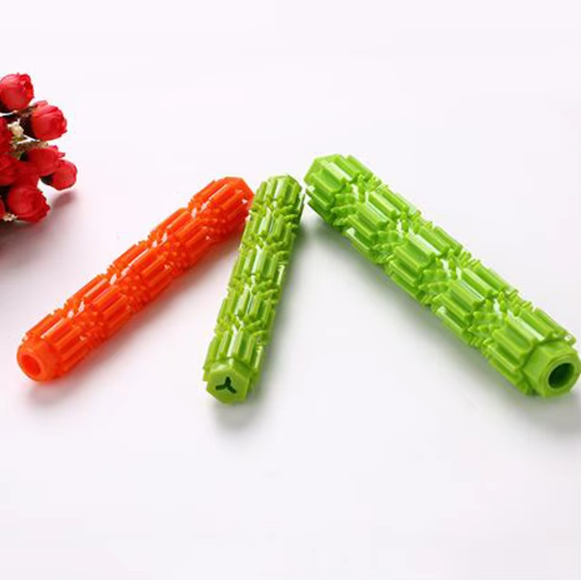 Hunde Kaustick mit Leckerli Funktion