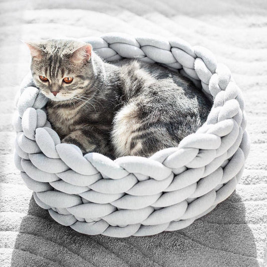Stilvolles Katzenkörbchen