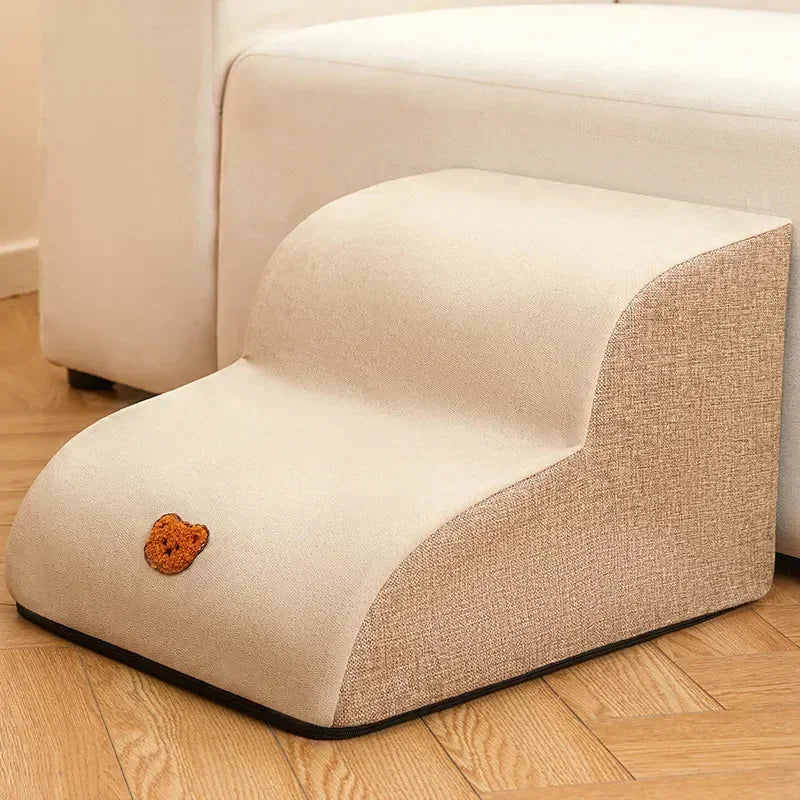 Sofa und Bett Treppe